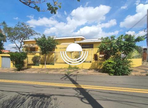 Casa para alugar em Campinas, Taquaral, com 3 quartos, com 231 m²